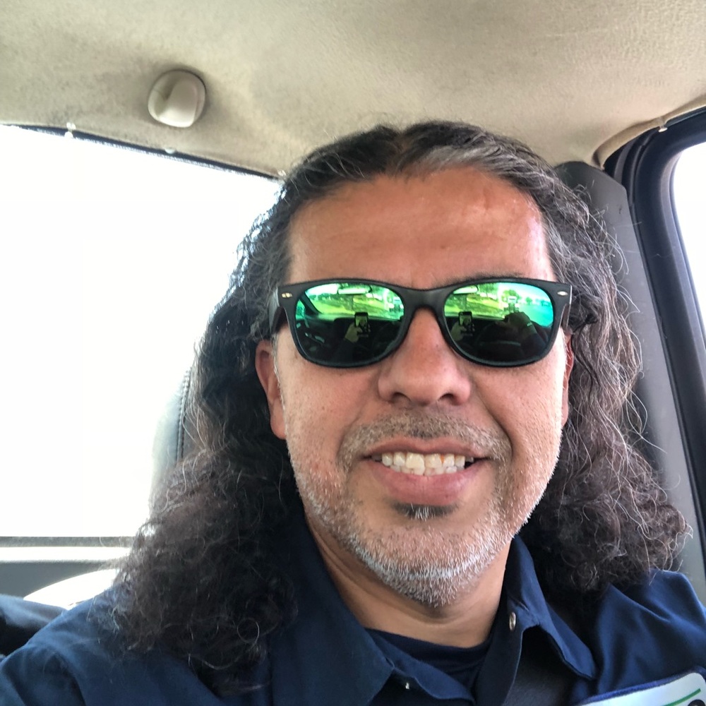 Meet your Posher, Roberto